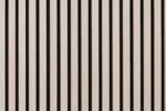 Akoestisch Wandpaneel White Oak – 2600 x 600 x 16 mm – Houtlook Lattenwand met Zwart Vilt